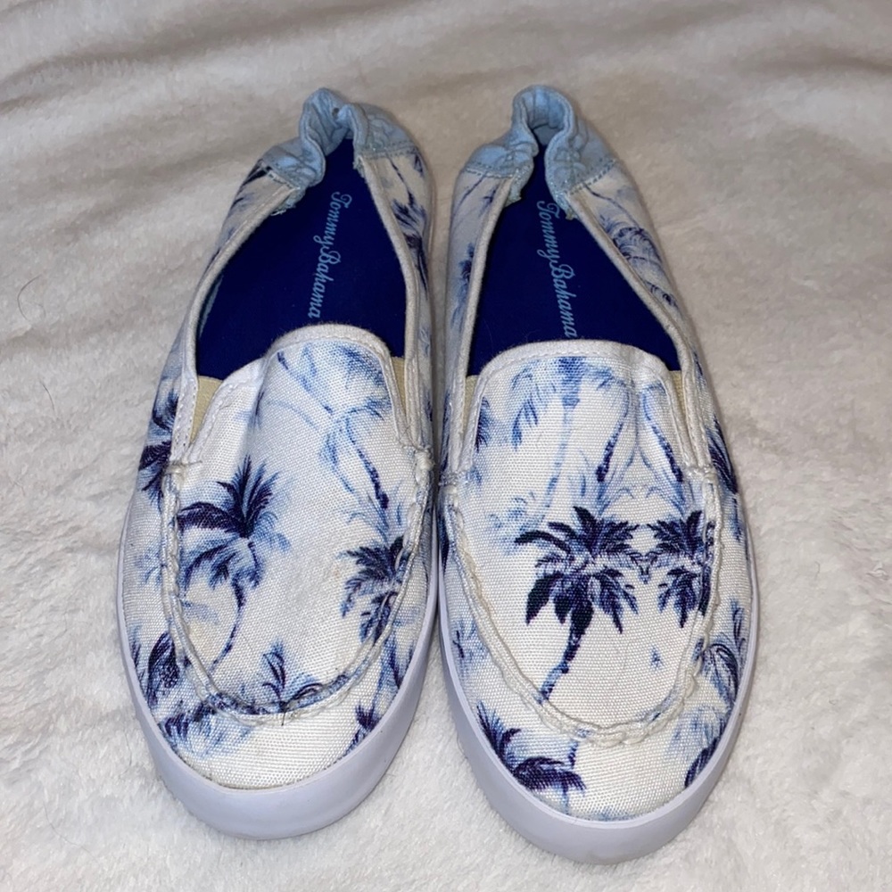 Women's Tommy Bahama slides loafers tennis shoes , sz 6